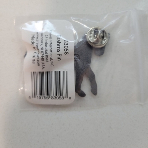 Breyer Pin‎ - Picture 2 of 3